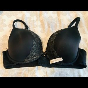 Cacique Bra 38D plunge style